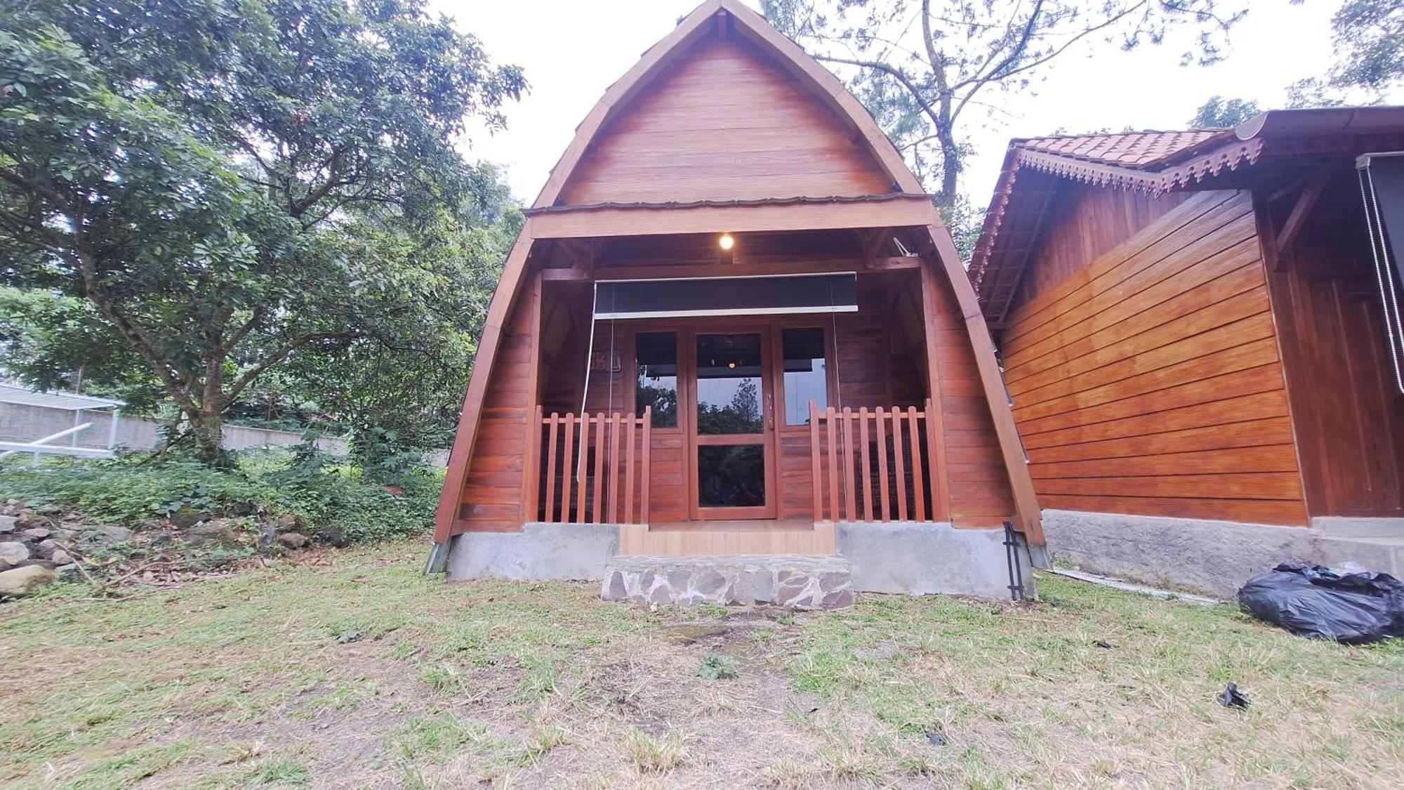 The Allabun Glamping Yogyakarta Kaliurang Bagian luar foto