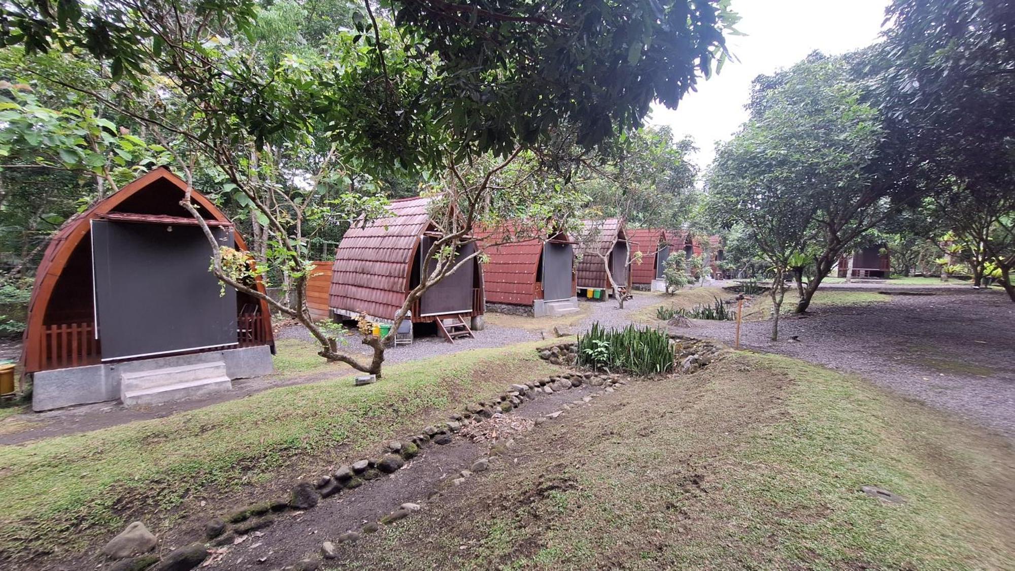 The Allabun Glamping Yogyakarta Kaliurang Bagian luar foto